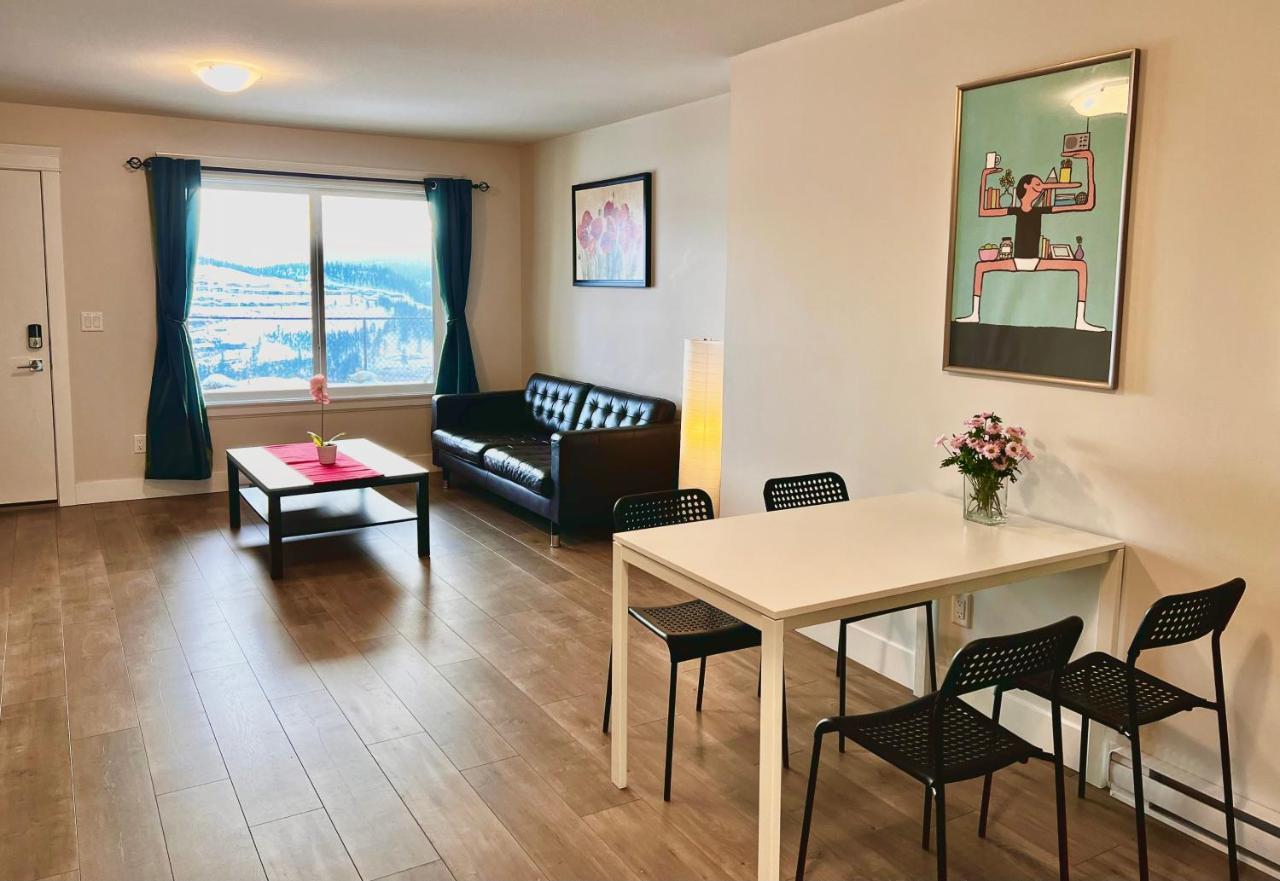 Kelowna New Lake View 2Bedrooms Close Big White Екстер'єр фото